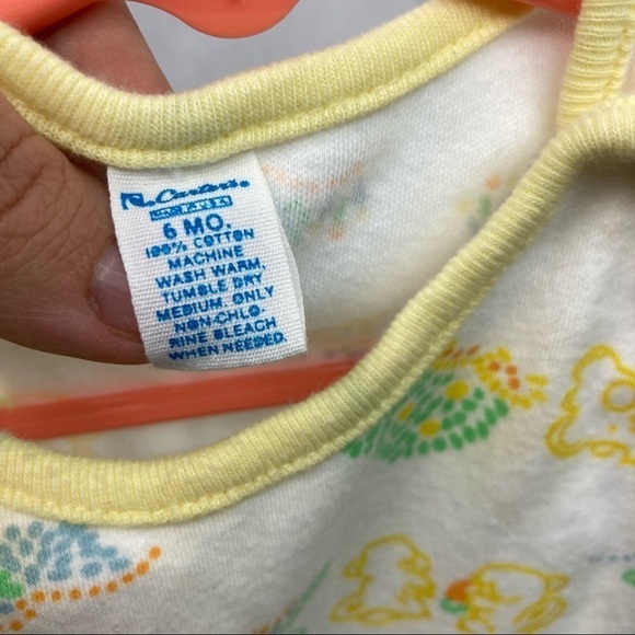 Carter’s vintage overall outfit with bunnies - Picture 5 of 5